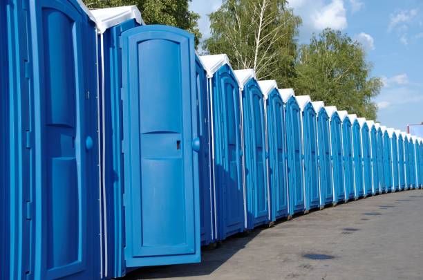 Best Porta potty rental near me  in Winfield, MO